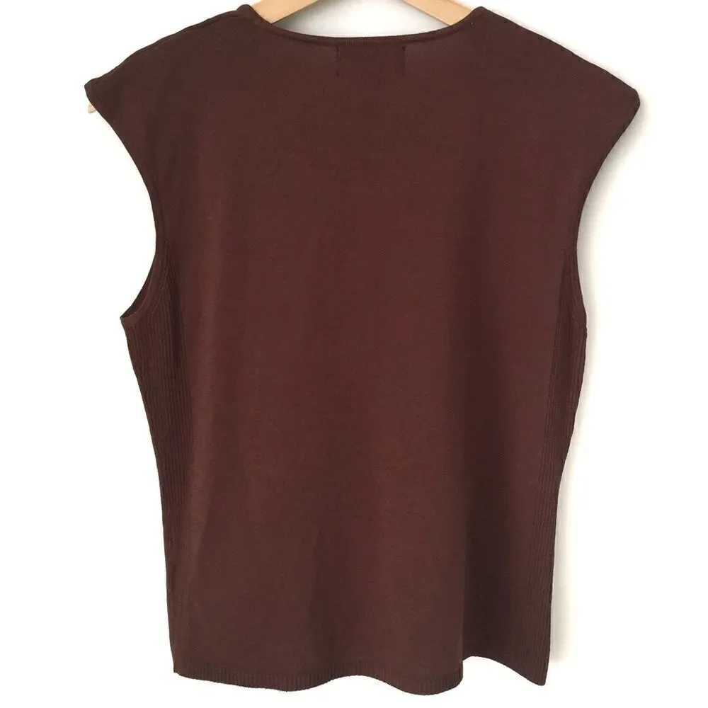 Finity Basic Top in Brown Size L - Picture 2 of 7